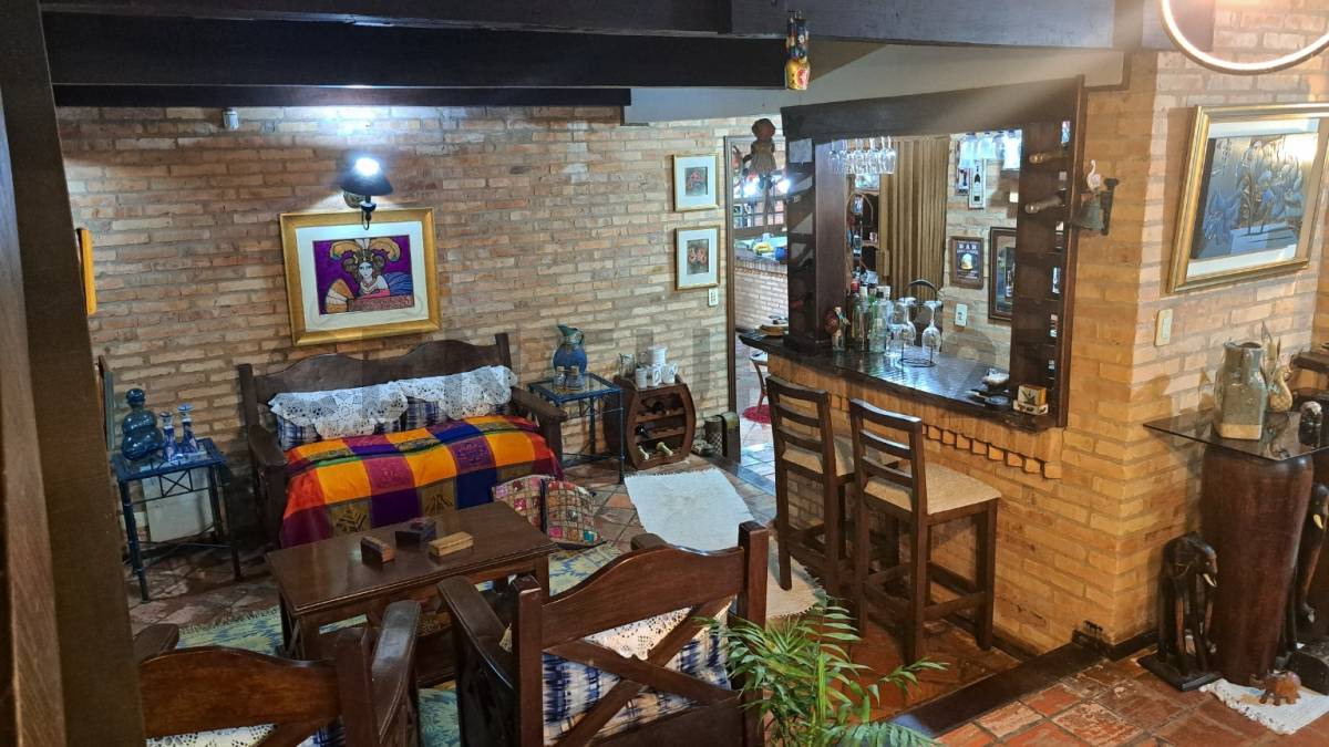 VENDO HERMOSA CASA EN ITA ENRAMADA - ASUNCION - imagen 8