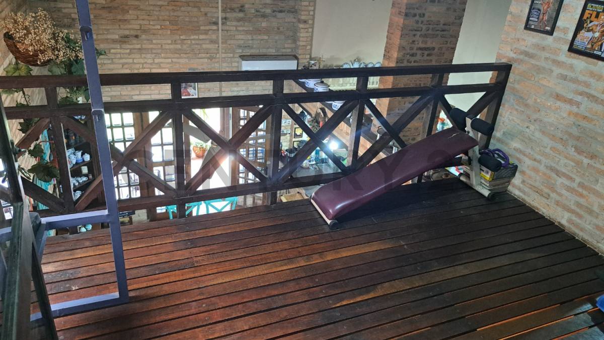 VENDO HERMOSA CASA EN ITA ENRAMADA - ASUNCION - imagen 10