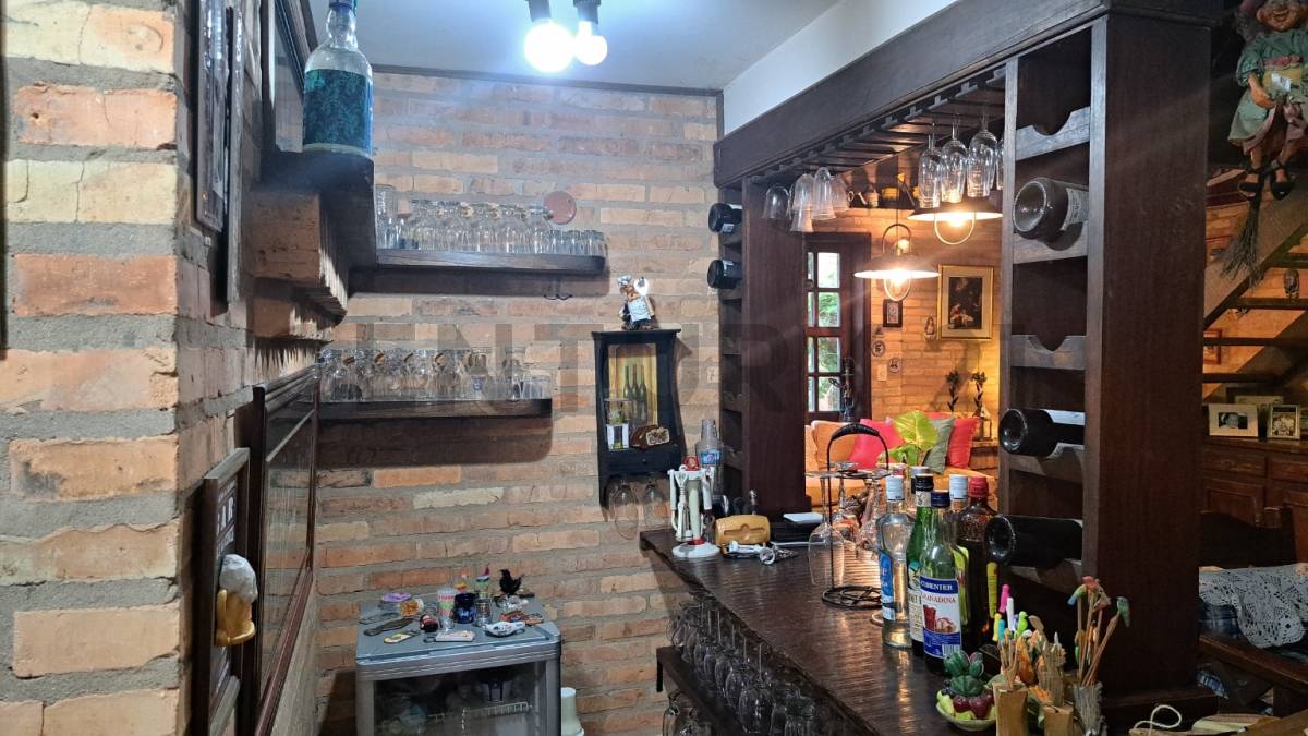 VENDO HERMOSA CASA EN ITA ENRAMADA - ASUNCION - imagen 14