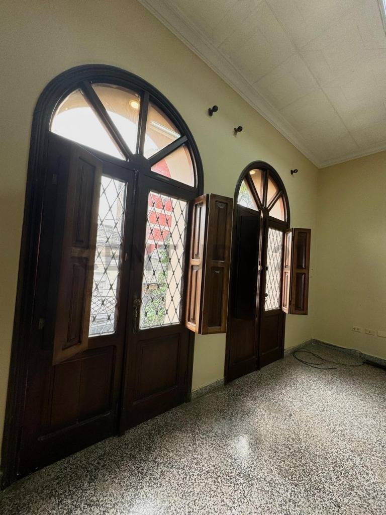 DOS PROPIEDADES JUNTAS | Venta de Casa en La Encarnación, Asunción - 4