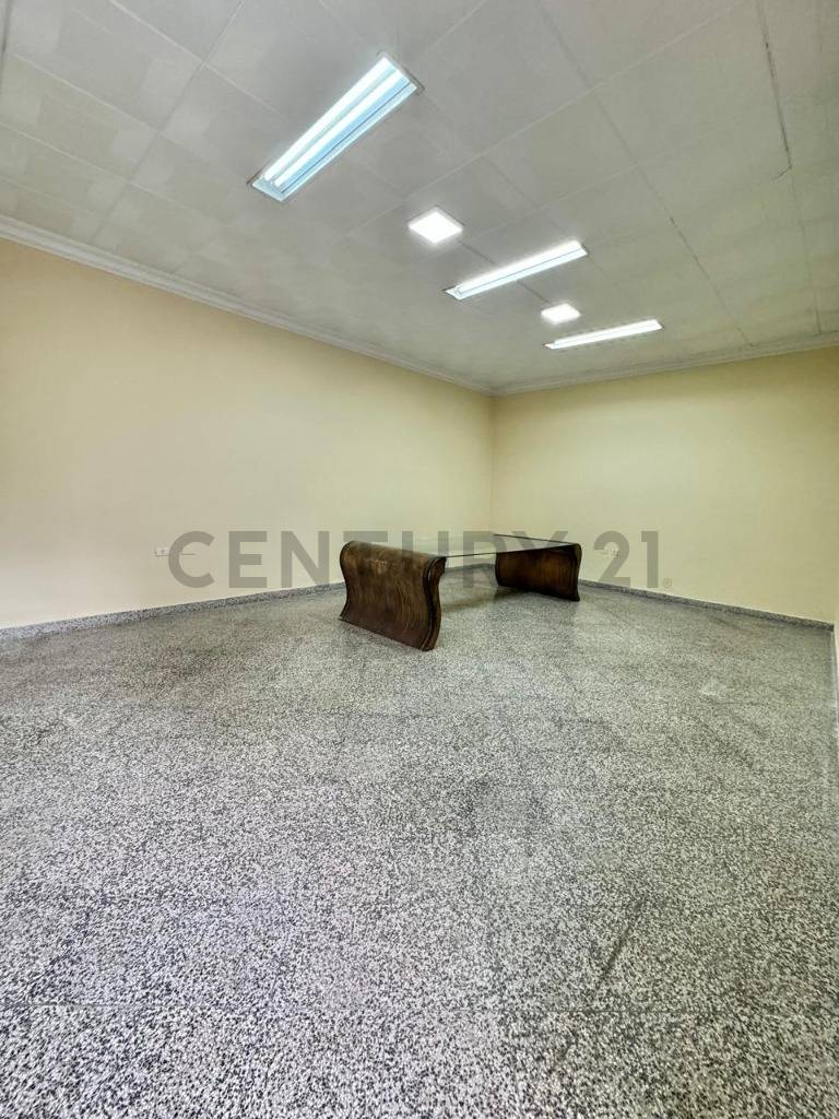 DOS PROPIEDADES JUNTAS | Venta de Casa en La Encarnación, Asunción - 13