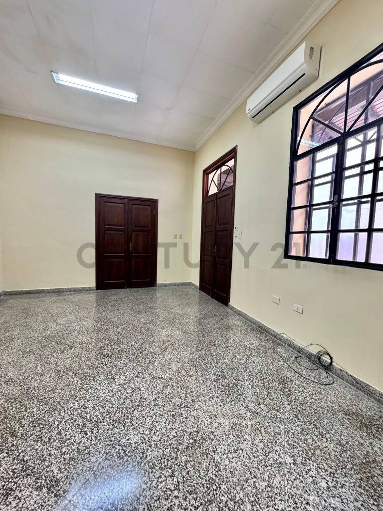 DOS PROPIEDADES JUNTAS | Venta de Casa en La Encarnación, Asunción - 15
