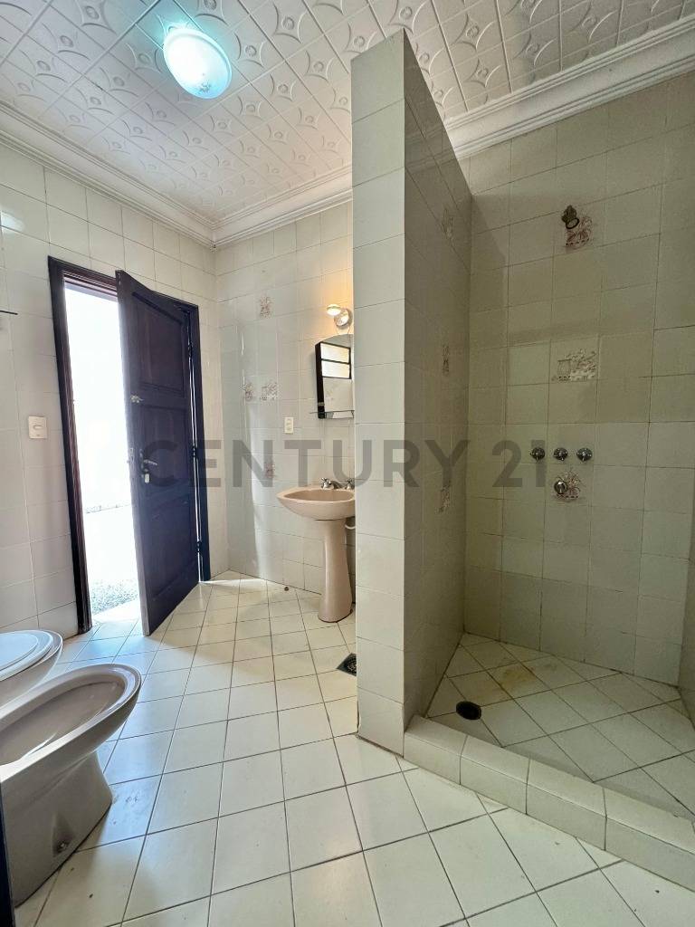 DOS PROPIEDADES JUNTAS | Venta de Casa en La Encarnación, Asunción - 20