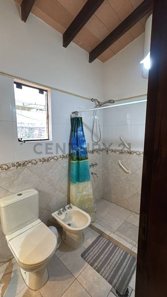 Vendo casa en barrio Las Lomas - imagen 14