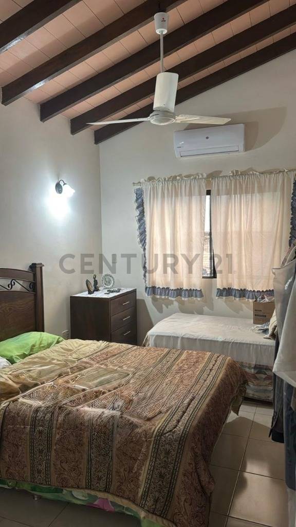Vendo casa en barrio Las Lomas - imagen 15
