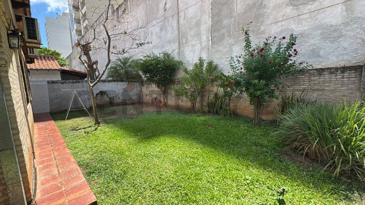 Vendo casa en barrio Las Lomas - imagen 19