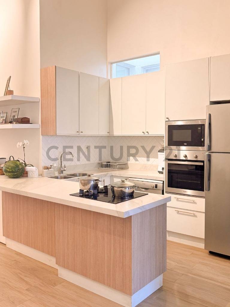 EN VENTA - CASA DE ESTILO MEDITERRÁNEO EN BARRIO LAS MERCEDES - 4