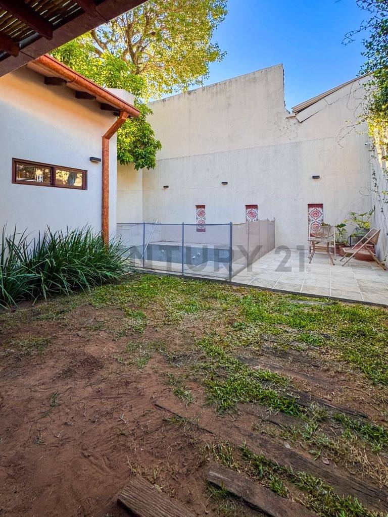 EN VENTA - CASA DE ESTILO MEDITERRÁNEO EN BARRIO LAS MERCEDES - 8