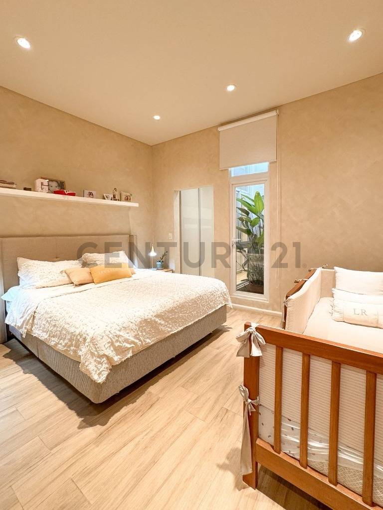 EN VENTA - CASA DE ESTILO MEDITERRÁNEO EN BARRIO LAS MERCEDES - 10