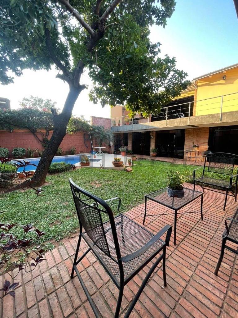 Residencia en barrio Las Mercedes - imagen 3