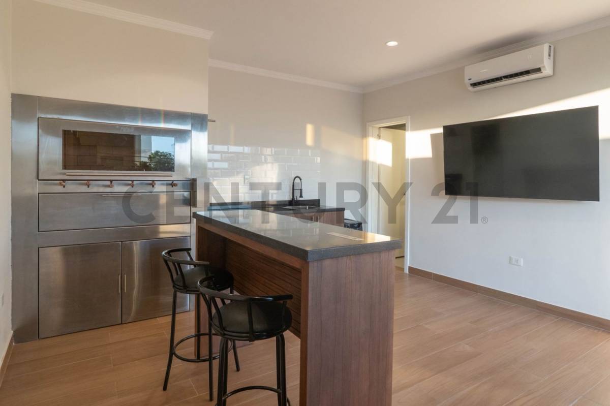 En Pozo Triplex Premium en Loma Pyta Asunción - imagen 14