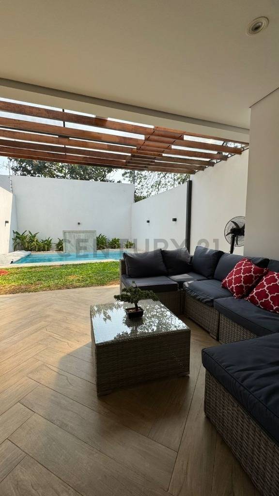 VENDO DUPLEX AMOBLADO EN LOMA PYTA - 2