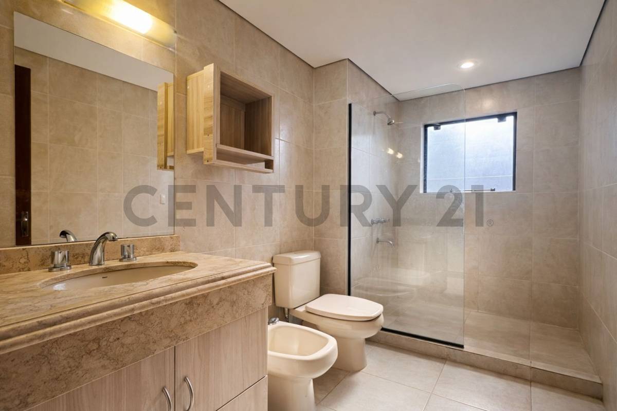 VENDO DUPLEX AMOBLADO EN LOMA PYTA - 4