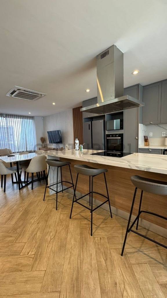 VENDO DUPLEX AMOBLADO EN LOMA PYTA - 9