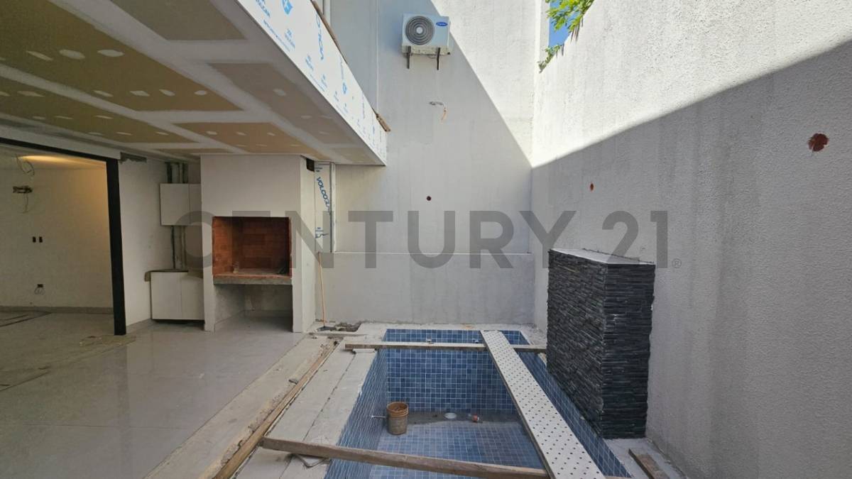 VILLA DÚPLEX – VIVÍ EL CONFORT PREMIUM EN LOMA PYTÁ - imagen 15