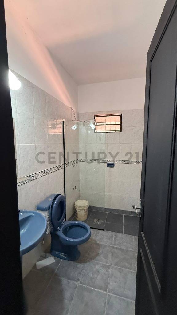 Casa Duplex en venta – Barrio Golondrinas, Loma Pytã - 16