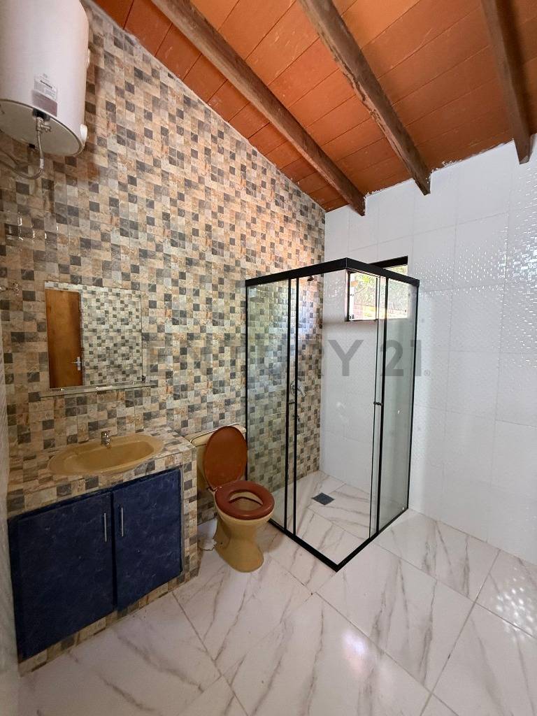 Casa Duplex en venta – Barrio Golondrinas, Loma Pytã - 20