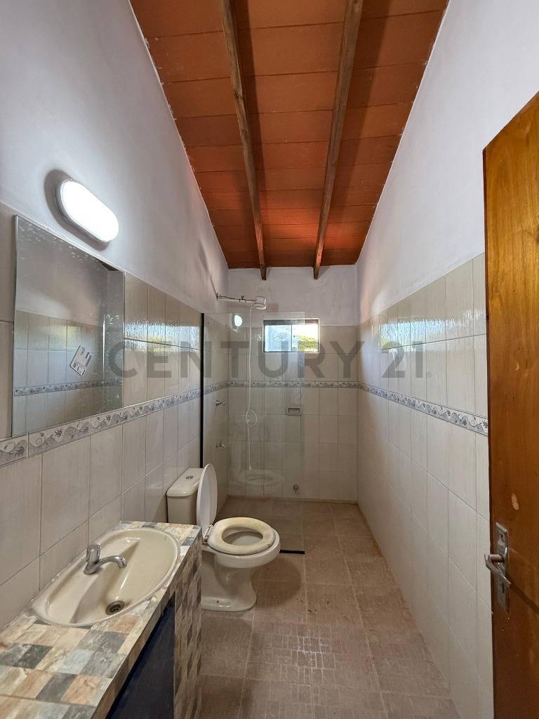 Casa Duplex en venta – Barrio Golondrinas, Loma Pytã - 22
