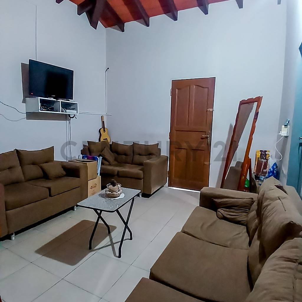 En venta casa en Loma Pyta - imagen 6