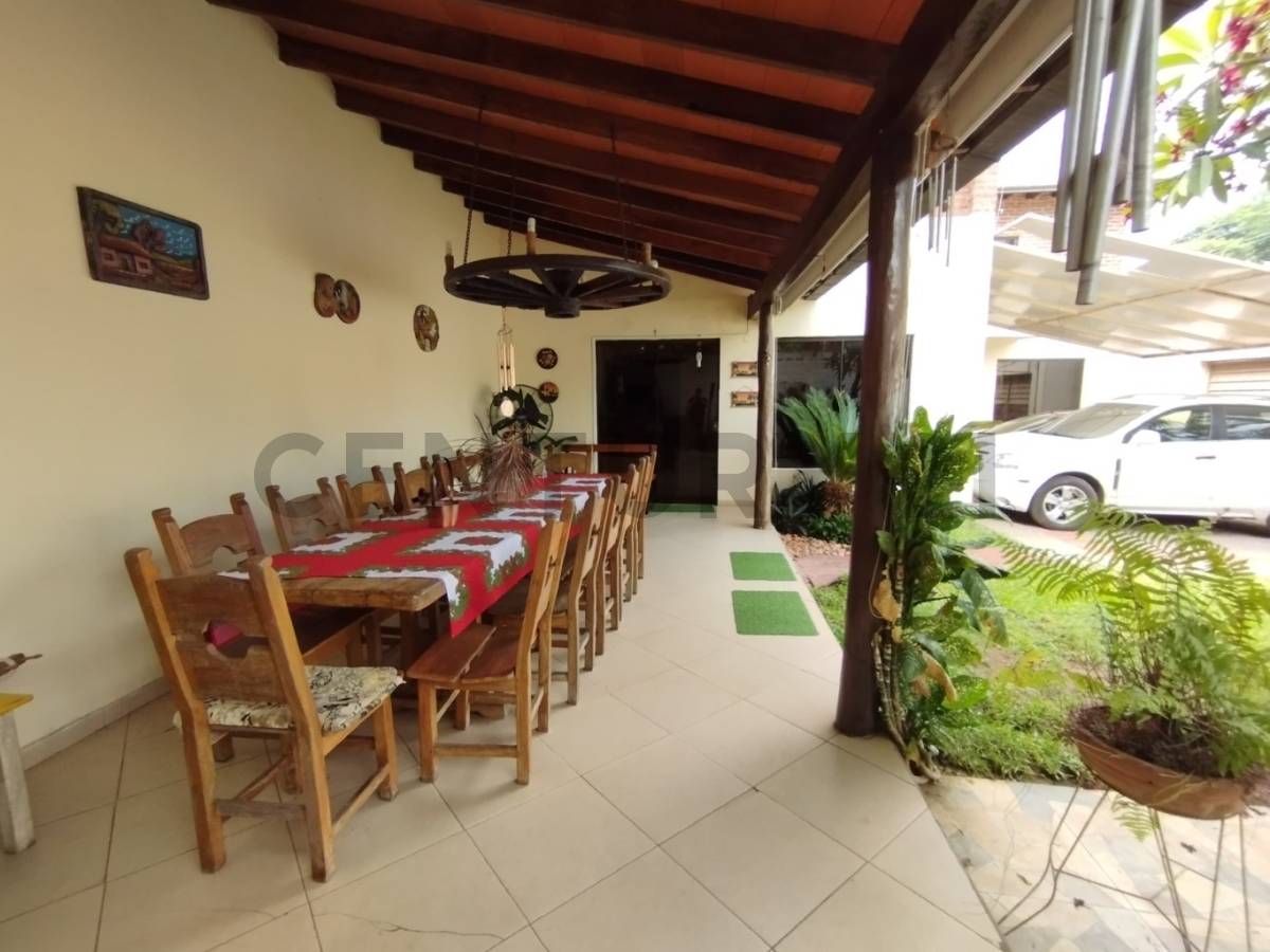 VENDO CASA EN ESQUINA EN EXCELENTE UBICACION - imagen 5