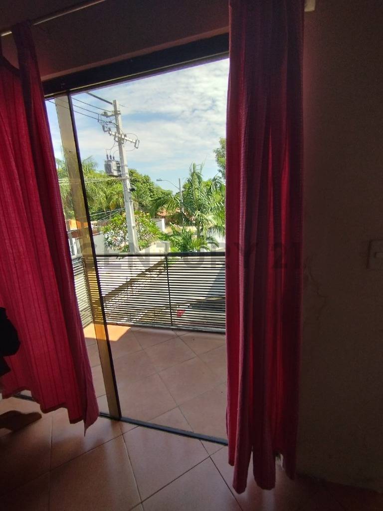 VENDO CASA EN ESQUINA EN EXCELENTE UBICACION - imagen 16