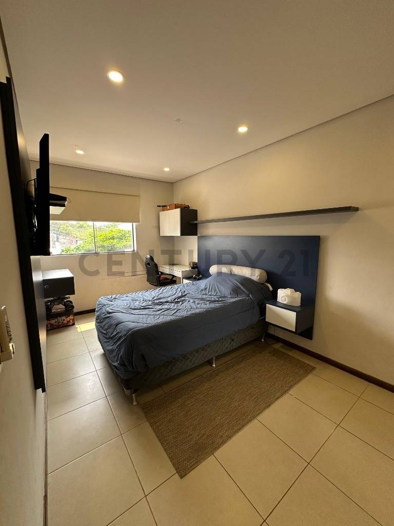 ¡EL HOGAR PERFECTO PARA VOS Y TU FAMILIA! VENTA DE DUPLEX EN BARRIO LAS GOLONDRINAS - LOMA PYTA - 12
