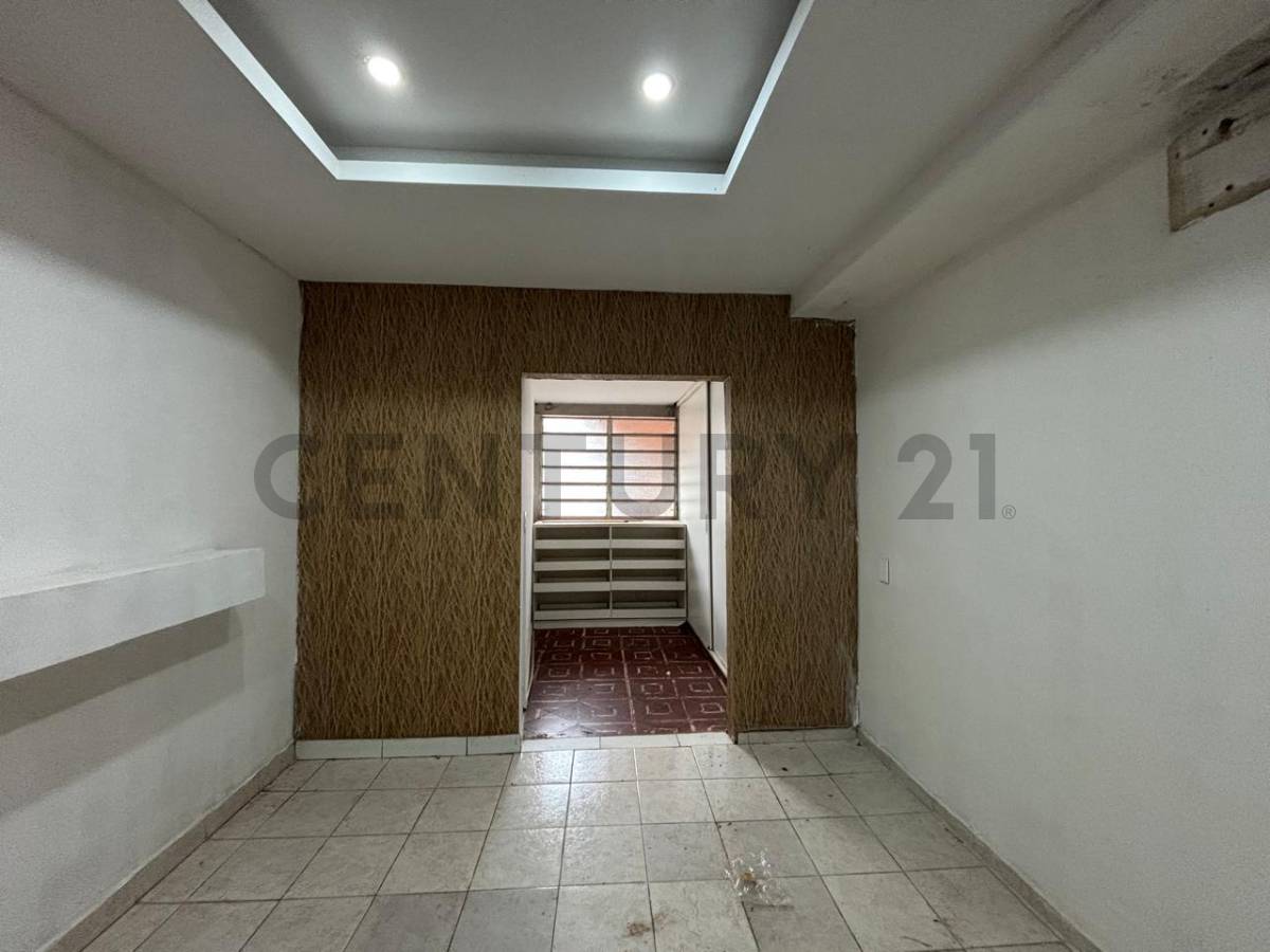 Venta de Casa en Barrio Los Laureles - imagen 6