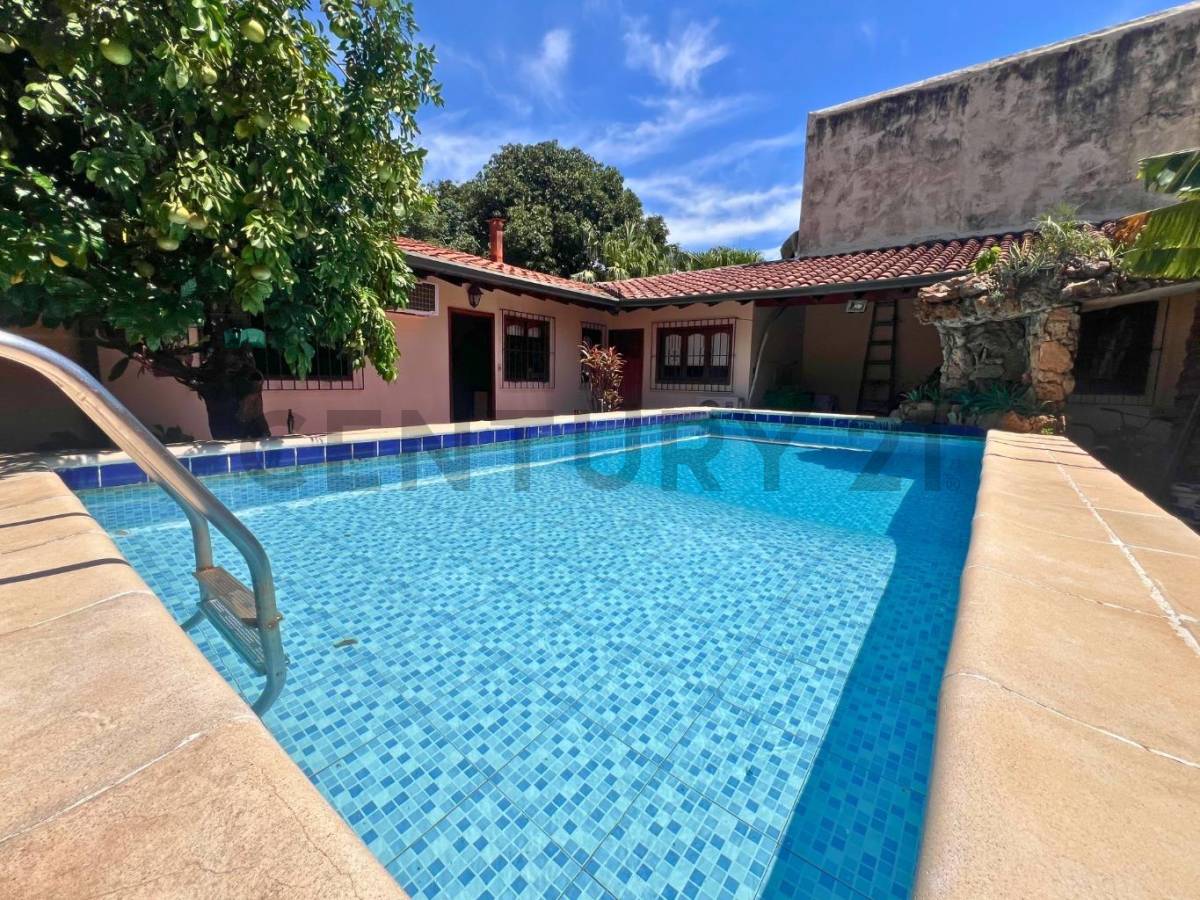 CASA CON EXCELENTE UBICACIÓN EN BARRIO LOS LAURELES - imagen 17