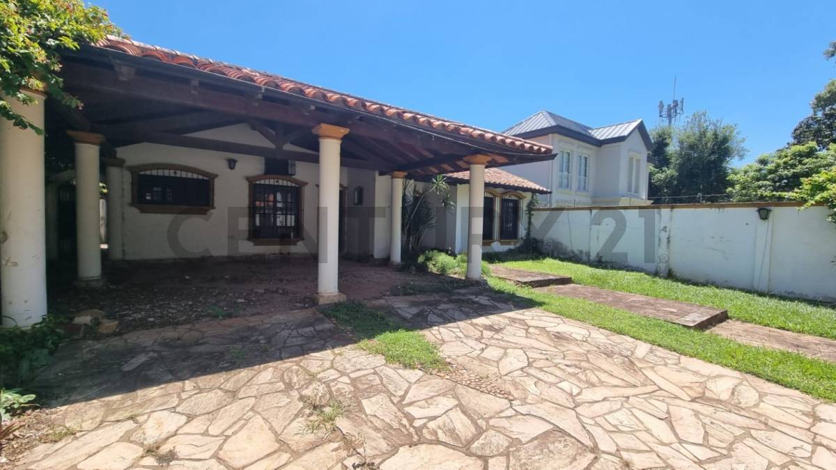 VENTA DE CASA, GRAN OPORTUNIDAD EN BARRIO LOS LAURELES - 5