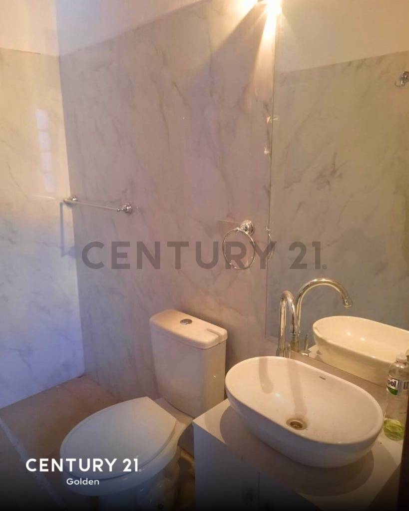 Casa en el corazón de Los Laureles – Asunción, Paraguay - imagen 2