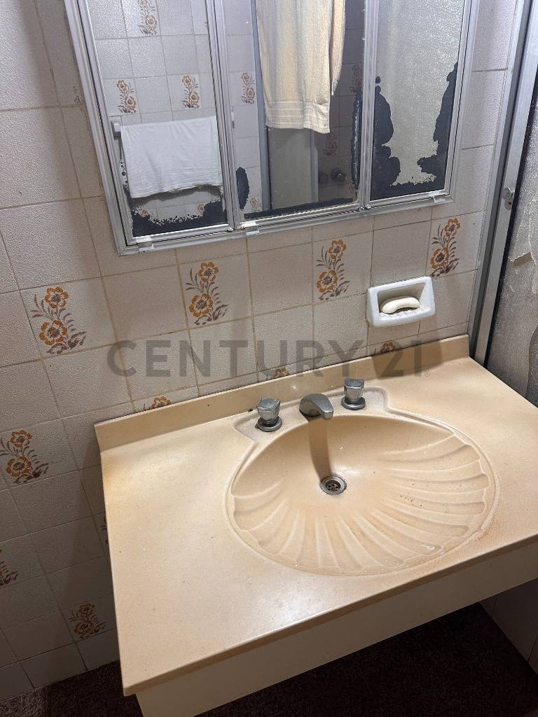 VENDO CASA EN EL BARRIO LOS LAURELES - imagen 8