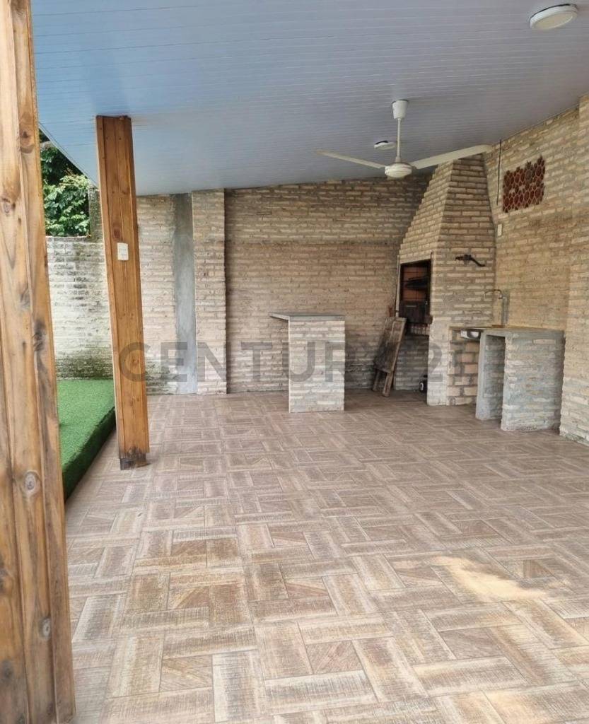 Oportunidad de inversion - terreno con construccion en barrio Mbocayaty - imagen 4