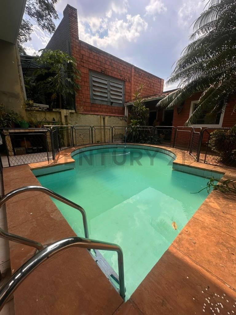 Se vende amplia y elegante casa ideal para familias que buscan comodidad - 12