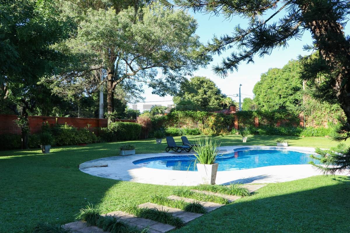 RESIDENCIA DE LUJO EN VENTA – BARRIO MBURICAO - imagen 5