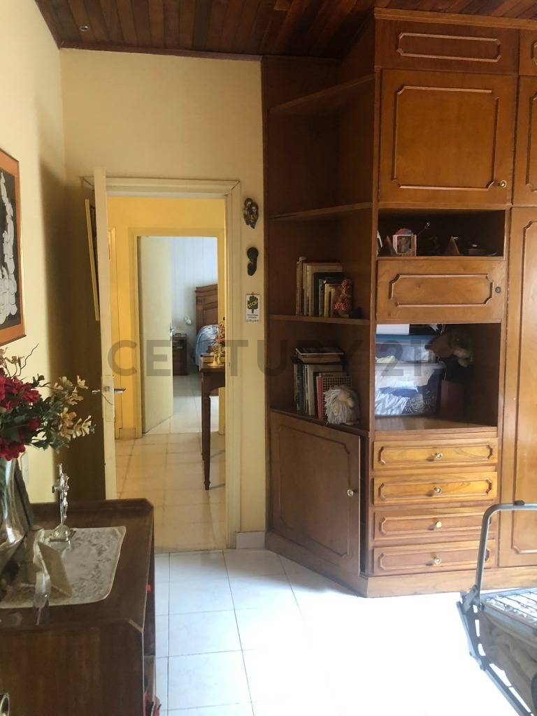 VENDO CHALET EN MBURUCUYA A 2 CUADRAS DE 1er PRESIDENTE y 3 DE STMA TRINIDAD - imagen 2