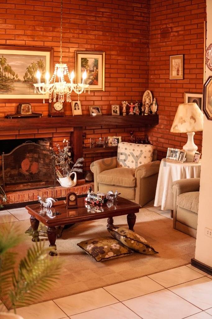 VENDO IMPORTANTE PROPIEDAD Mburucuyá, Asunción - 14