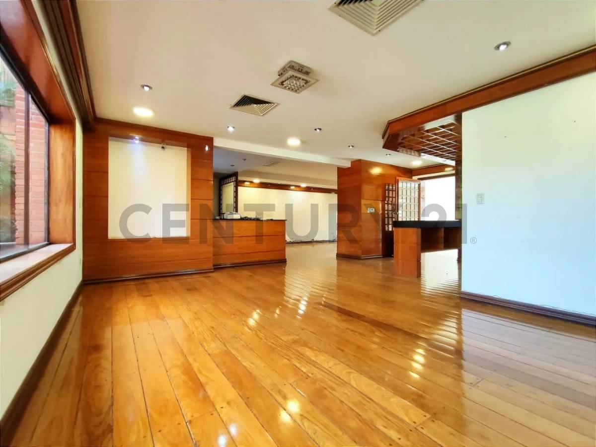 OPORTUNIDAD DE INVERSIÓN PREMIUM - AVDA. MOLAS LÓPEZ RESIDENCIA - 7