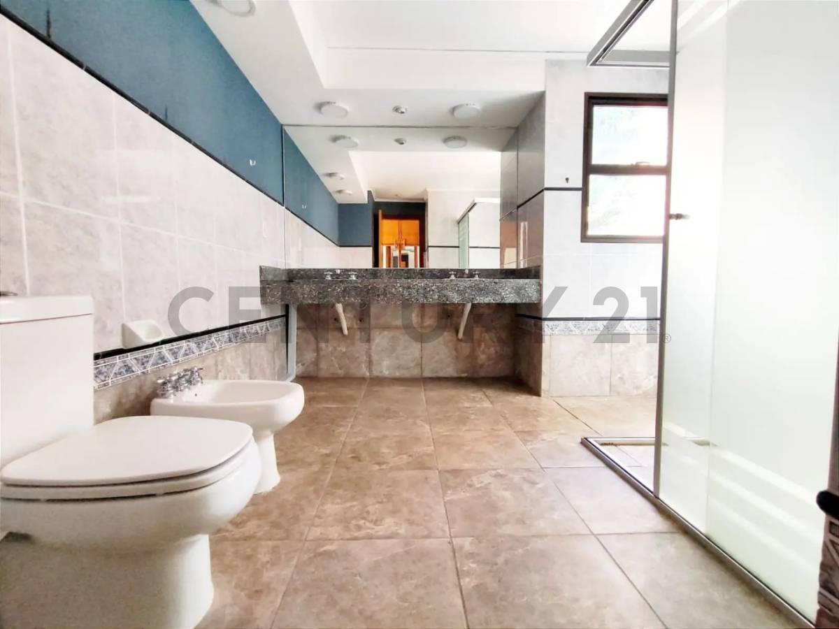 OPORTUNIDAD DE INVERSIÓN PREMIUM - AVDA. MOLAS LÓPEZ RESIDENCIA - 8