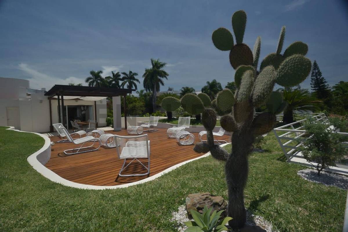 Residencia en Venta Mburucuyá, Mburucuyá, Asunción - imagen 6