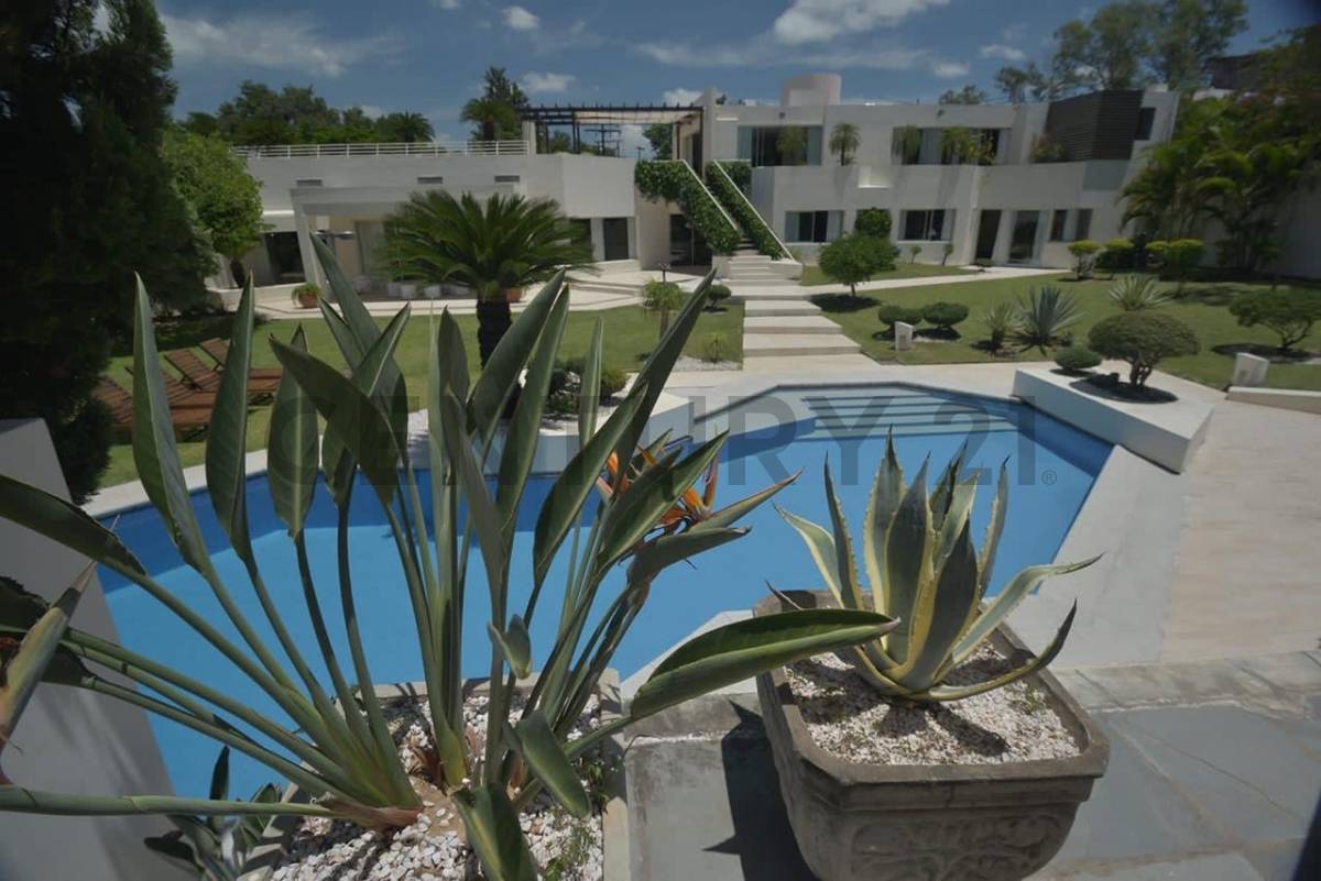 Residencia en Venta Mburucuyá, Mburucuyá, Asunción - imagen 7