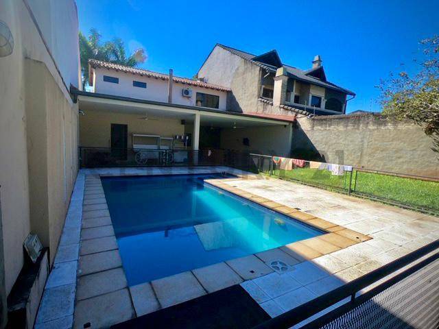 EN VENTA – CASA EN BARRIO MARISCAL ESTIGARRIBIA - 4