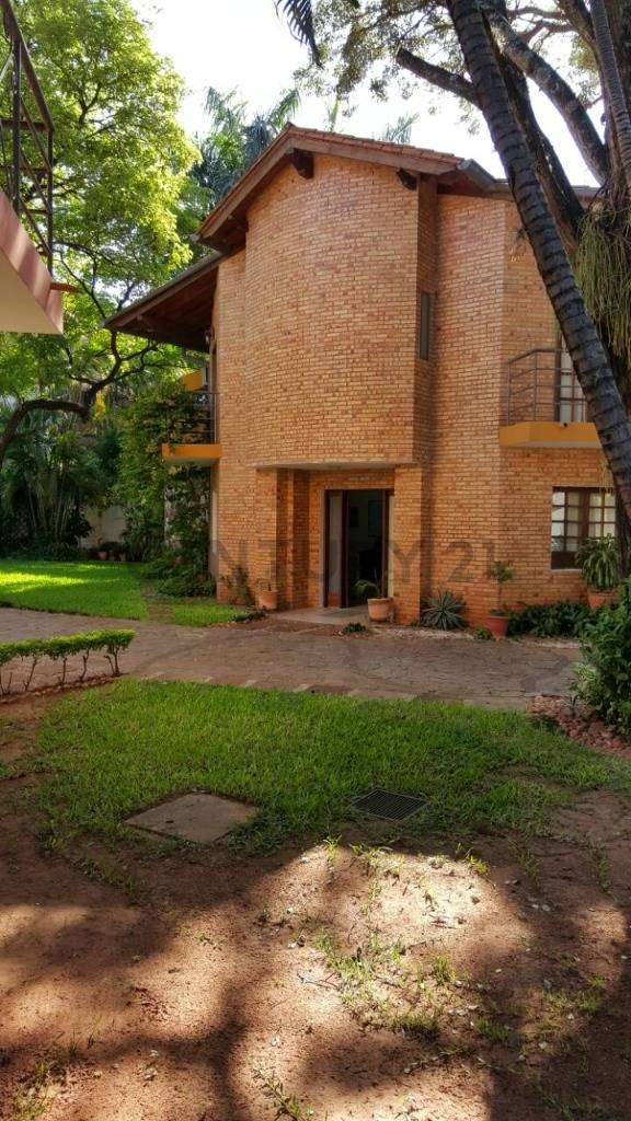 ¡Oportunidad única! Terreno con dos casas en condominio - 3
