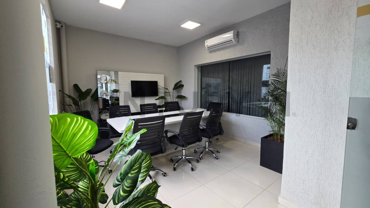 PROPIEDAD EN ESQUINA EN VENTA SOBRE AVDA. BRASILIA – BARRIO MARISCAL LÓPEZ - 4