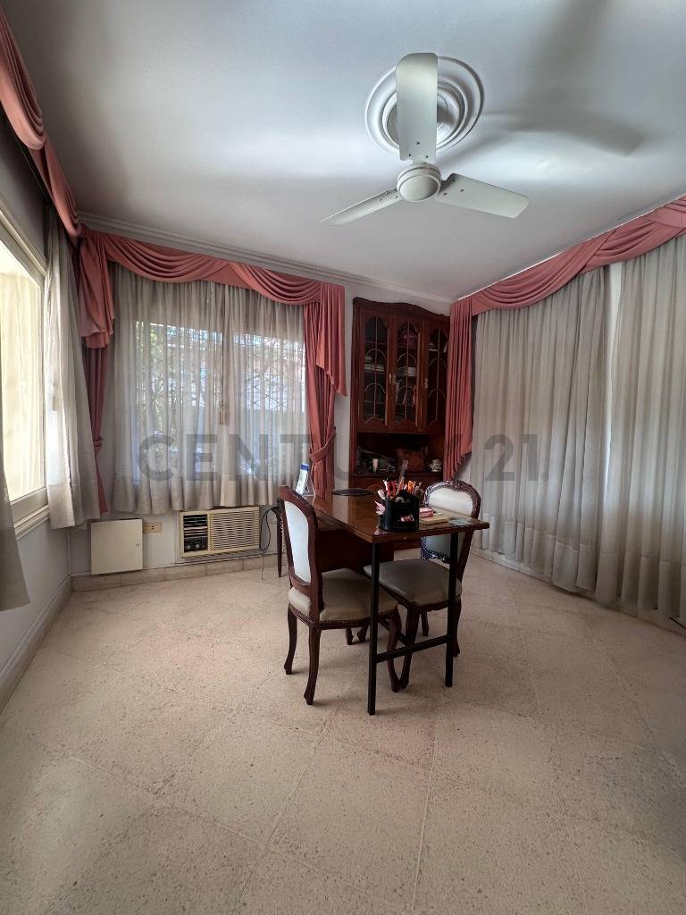 Vendo casa para comercio o vivienda en esquina barrio Mariscal Lopez Asunción - imagen 6