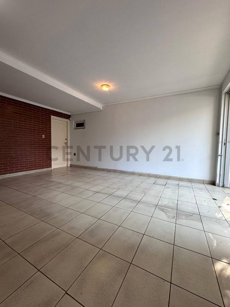 Vendo casa para comercio o vivienda en esquina barrio Mariscal Lopez Asunción - imagen 19