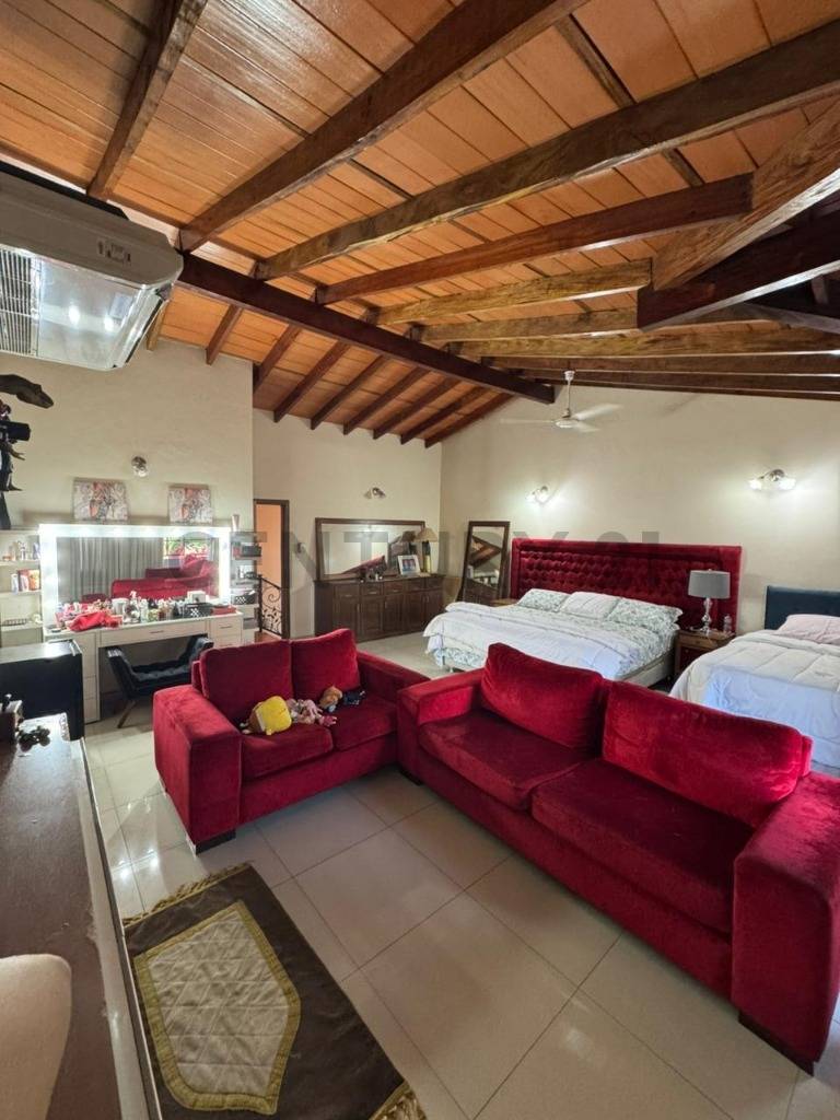 Se vende hermosa propiedad ubicada en uno de los sectores de mayor proyección - imagen 19