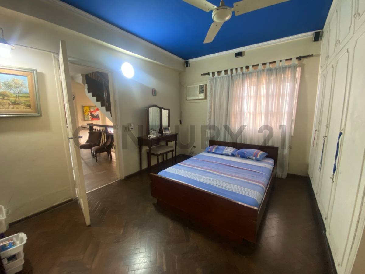 VENDO CASA DE 5 DORMITORIOS | BARRIO NAZARET - 8