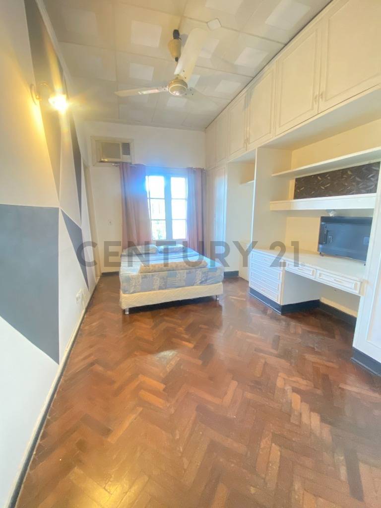 VENDO CASA DE 5 DORMITORIOS | BARRIO NAZARET - 10