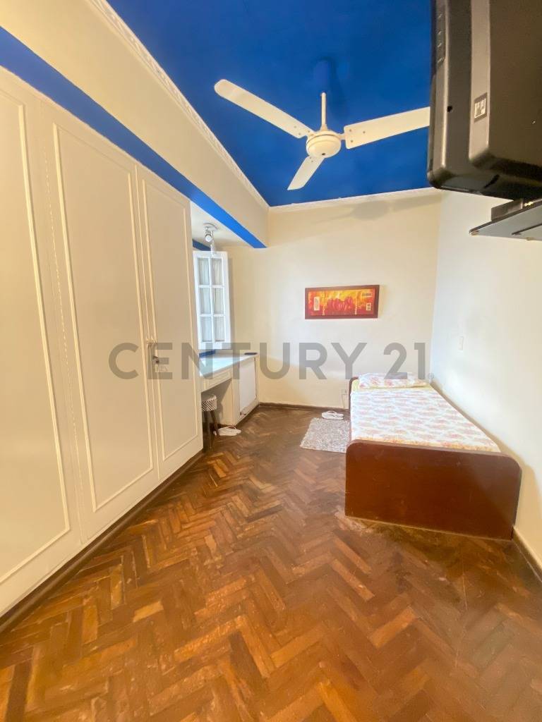 VENDO CASA DE 5 DORMITORIOS | BARRIO NAZARET - 12