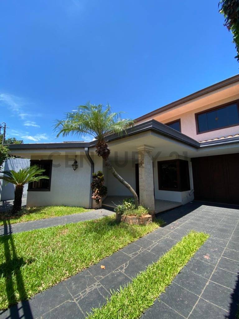 Casa en Venta – Barrio Nazareth, Asunción - 2